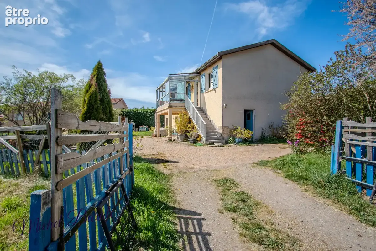 Maison de 78 m2 sur un sous-sol total implantée sur un terrain de 1200m2 à AVEIZE (69) - photo 17