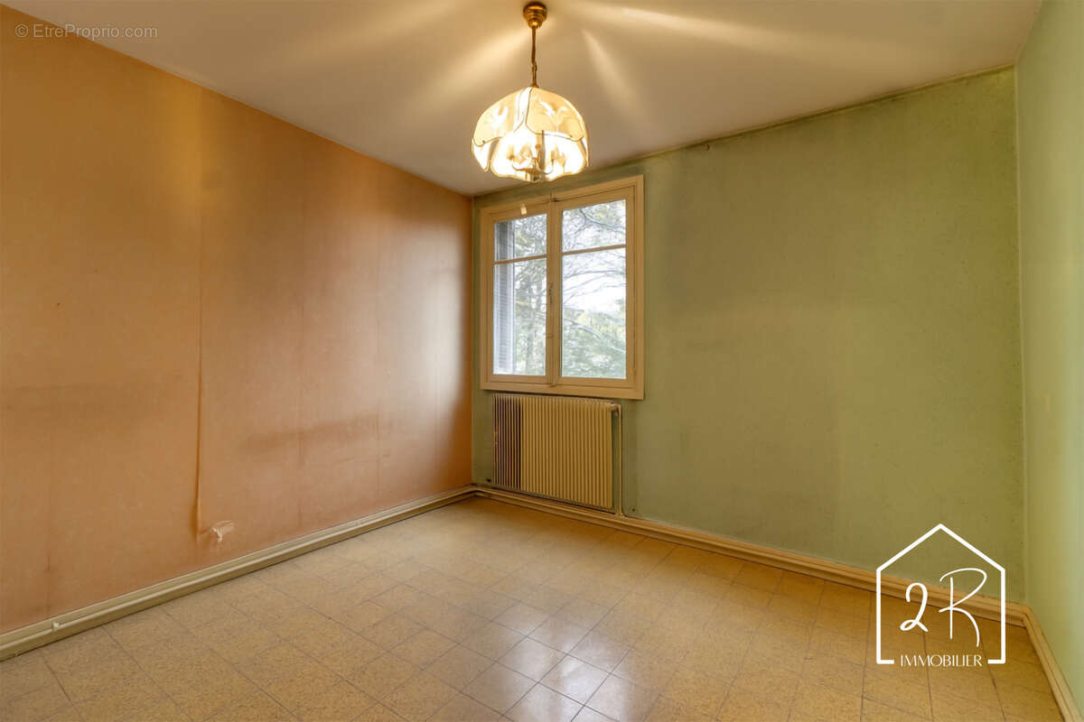 Appartement à LYON-8E