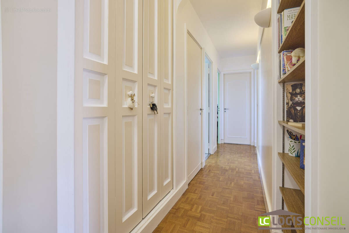 Appartement à BOURG-LA-REINE