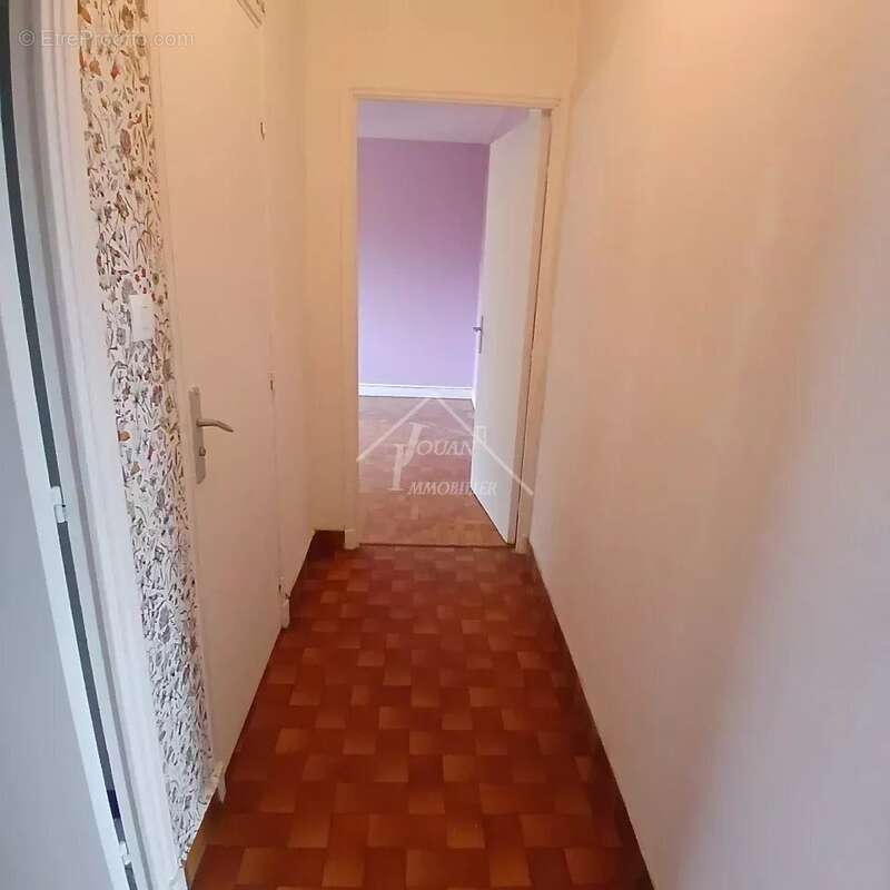 Maison à VARENNES-SUR-ALLIER