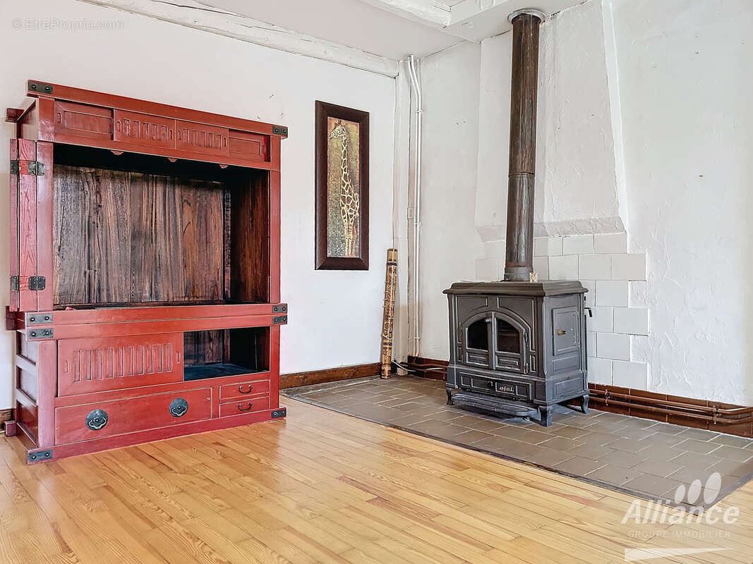 Nouveau appartement centre ville Montbéliard avec 4 chambres - photo 2