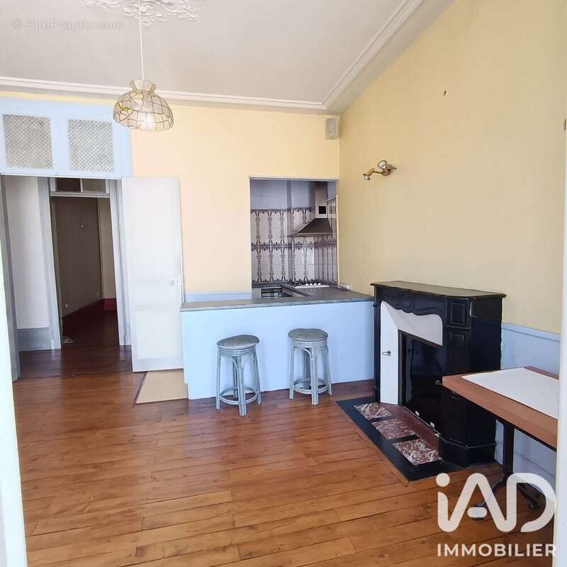 Appartement 91 m² à Limoges  - photo 2