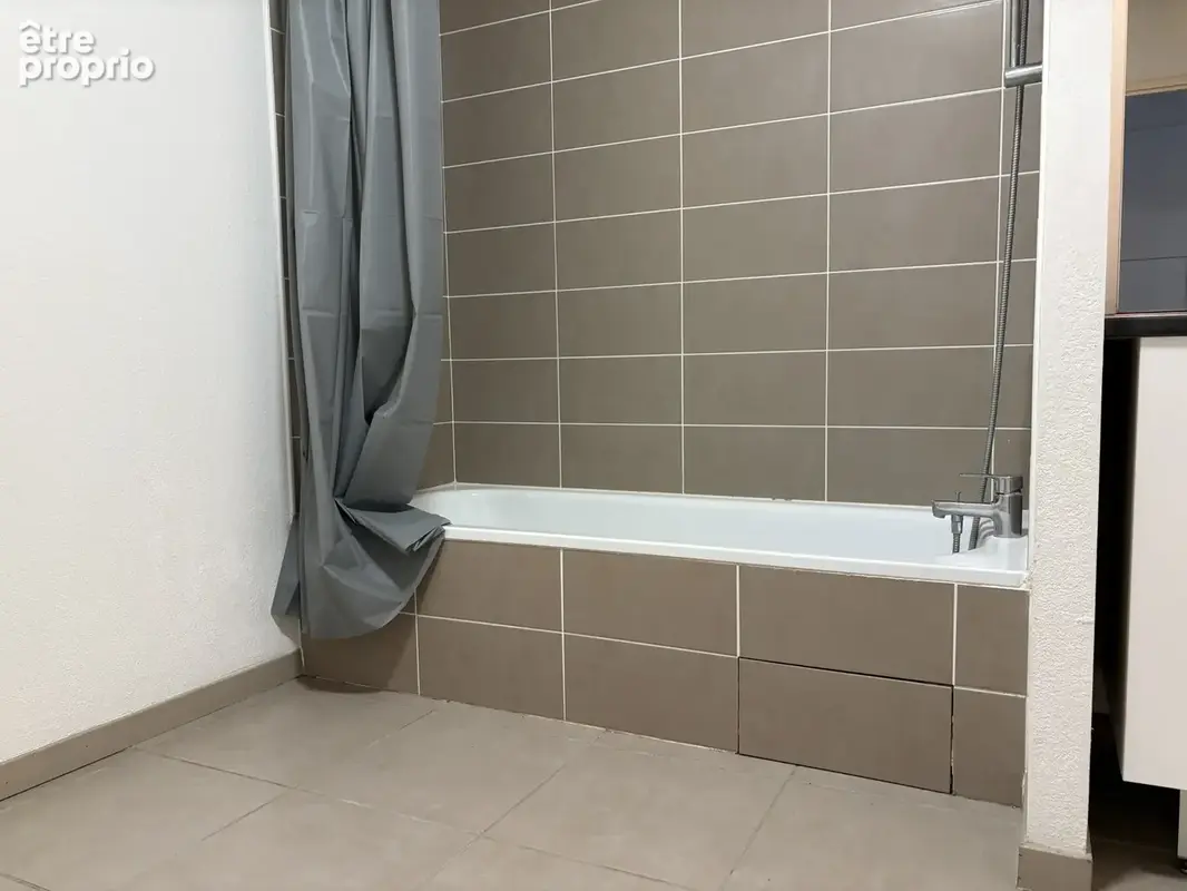 Launaguet- Résidence calme et recente Beau T2 avec 3 parkings - photo 5