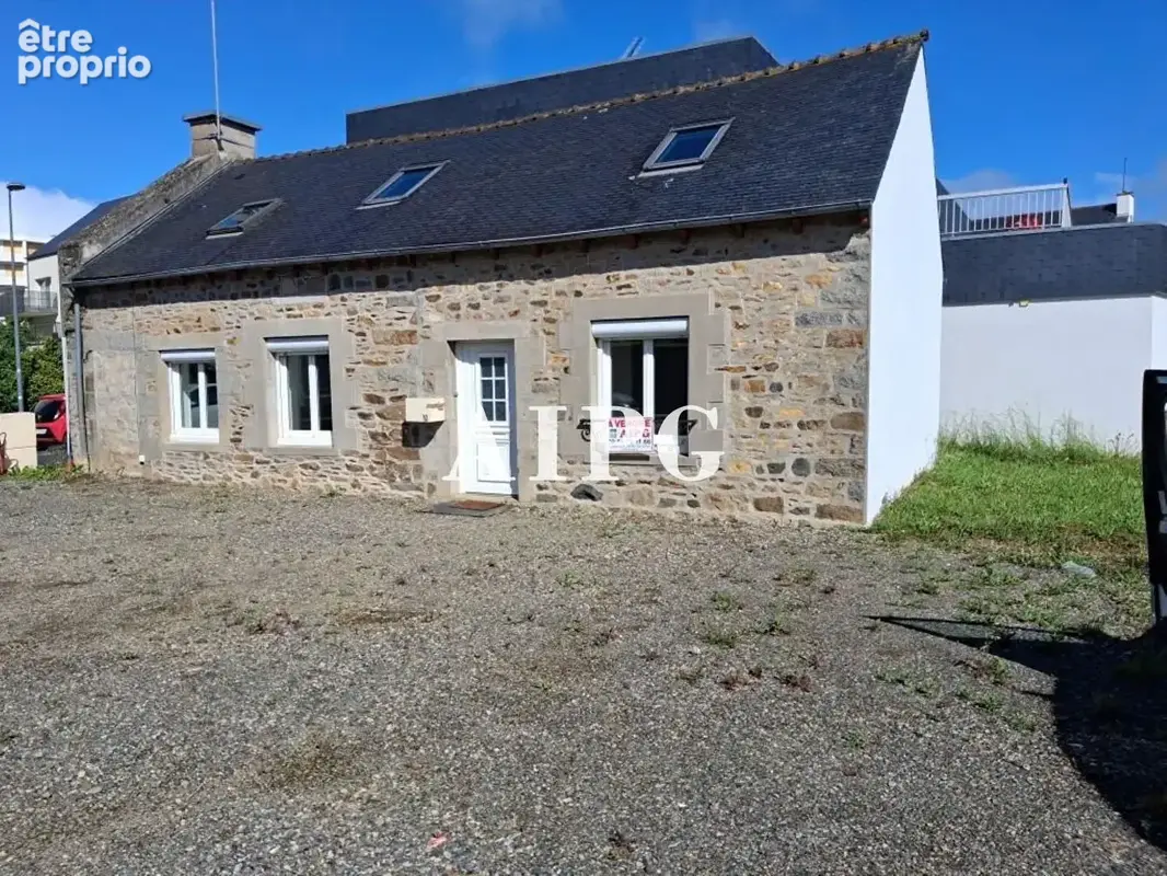 Ploufragan centre, maison en pierre à vendre - photo 10