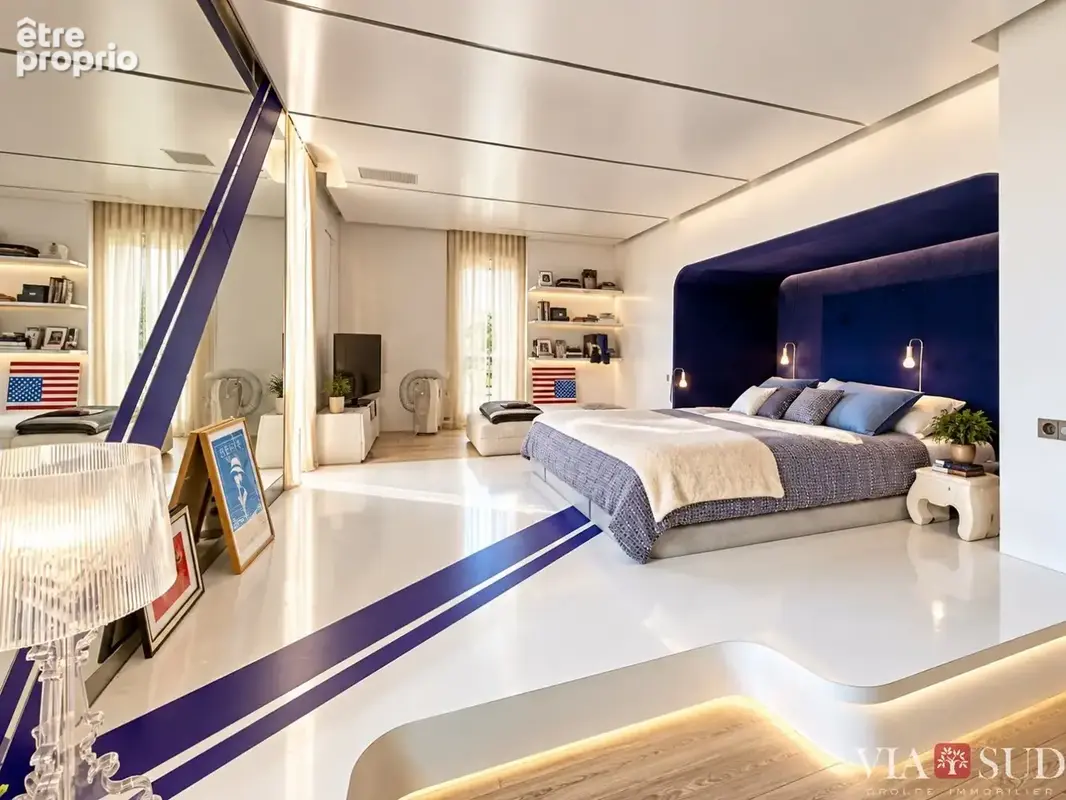 Béziers  Maison de maître de 307 m² avec piscine intérieure, garage et terrasses arborées. - photo 4