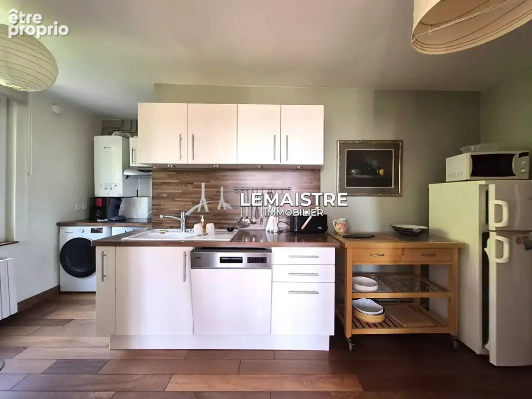 Appartement à vendre LE HAVRE SAINT MICHEL  Immeuble de caractère 2 chambres - Jardin copropriété - Stationnement - 72 m² - photo 4