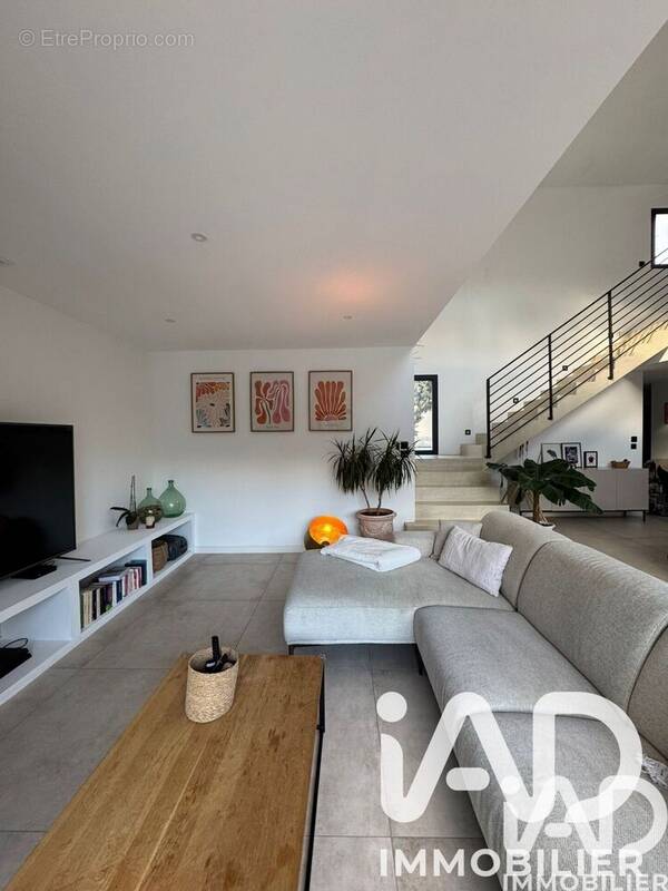 Photo 1 - Maison à POULX