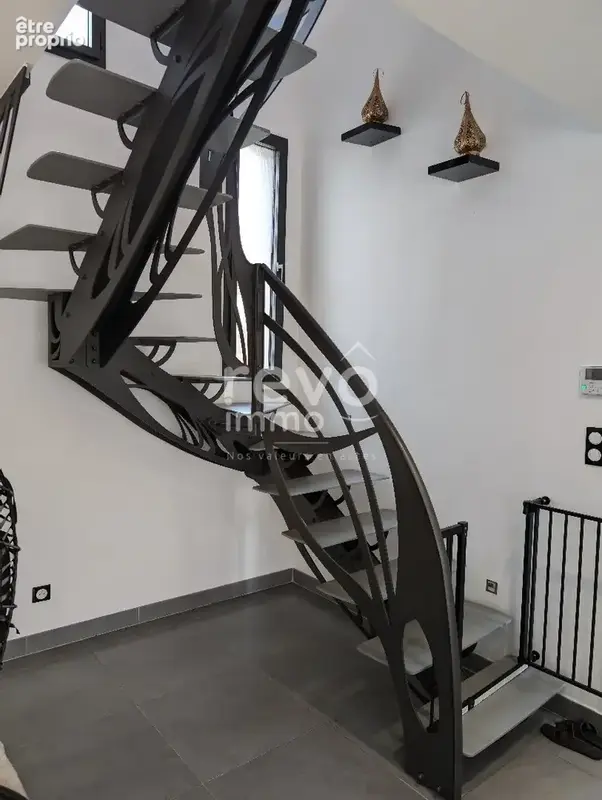 Une maison pour vous et une pour un revenu locatif immédiat ! - photo 7