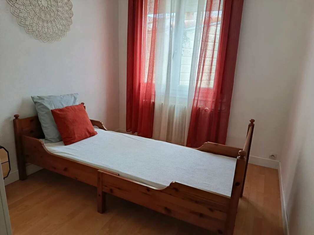 Maison - 6 pièces - photo 4