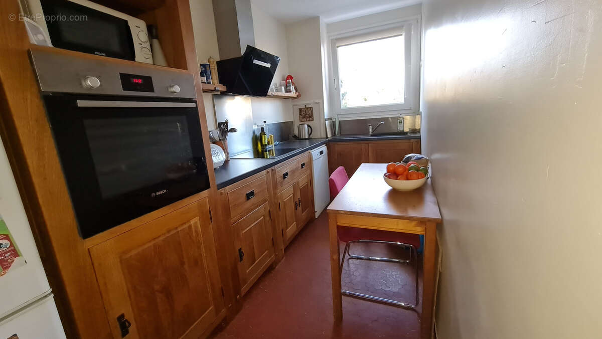 Appartement à BURES-SUR-YVETTE