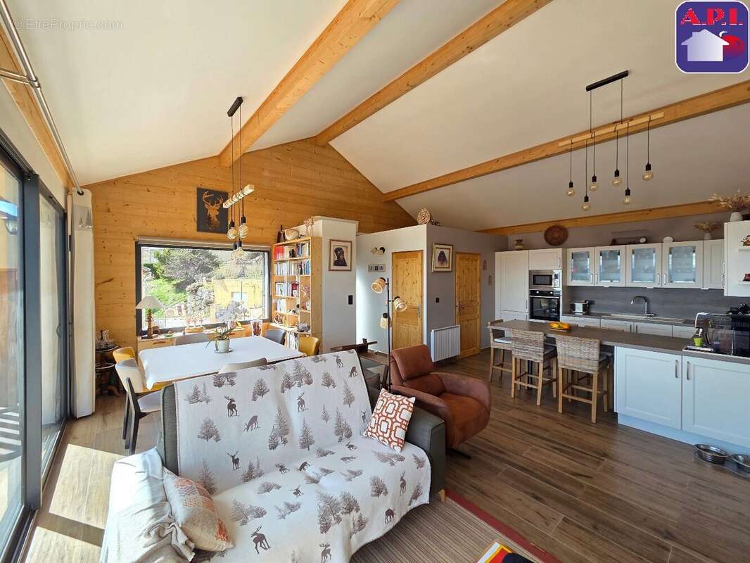 Maison à FONT-ROMEU-ODEILLO-VIA