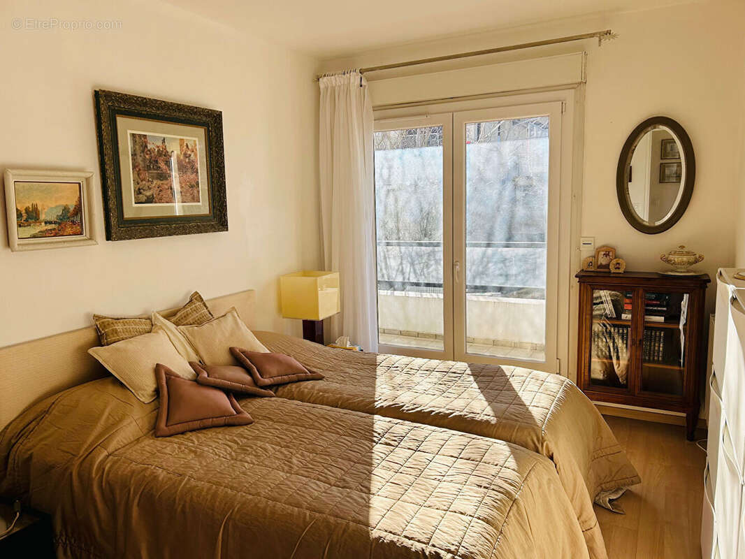 Appartement à NOGENT-SUR-MARNE