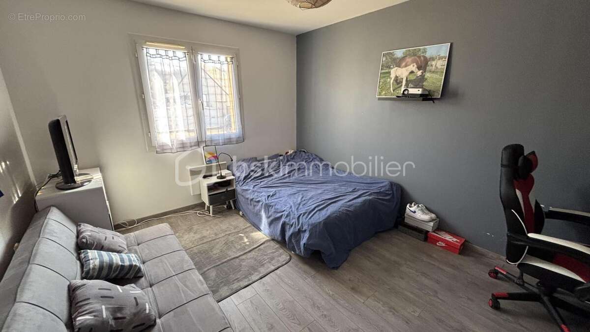 Maison à SAINT-SEROTIN