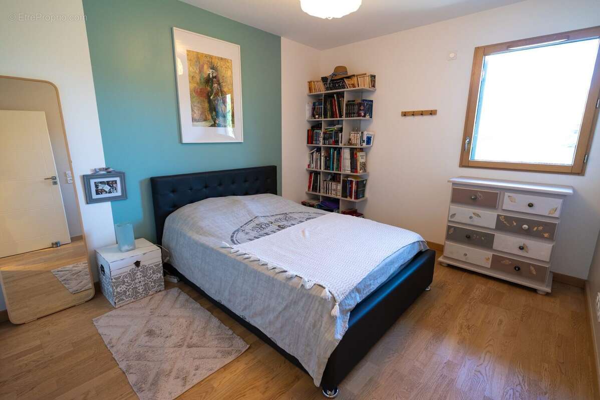 Appartement à NEYDENS