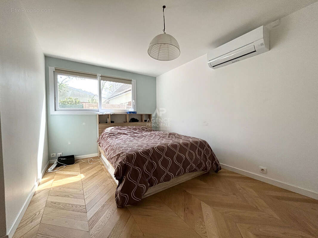 Maison à CARRIERES-SOUS-POISSY