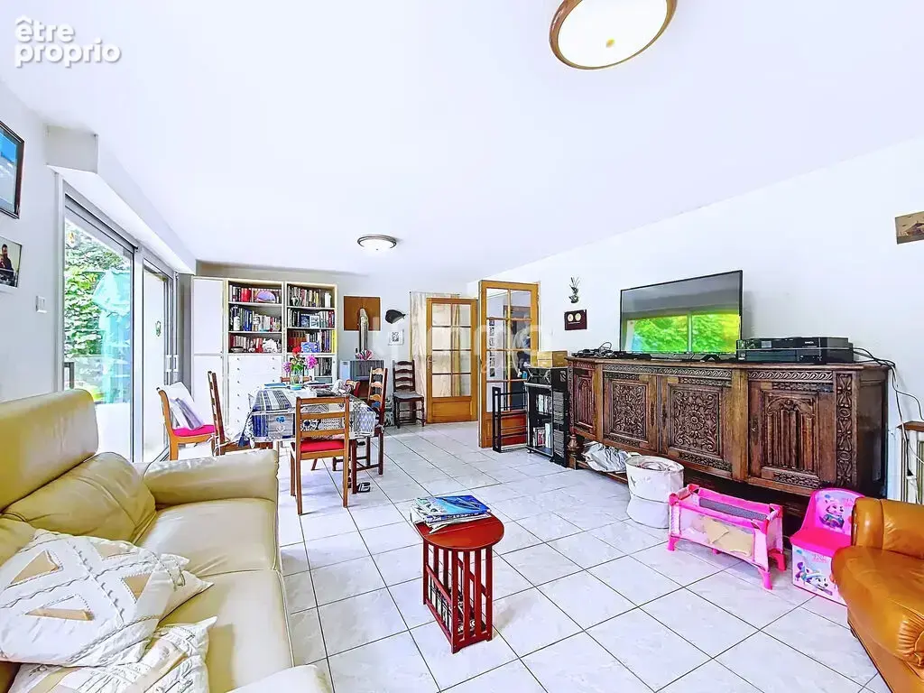 Maison de 5 pièces, 117 m² à Dinéault 29150 - photo 9