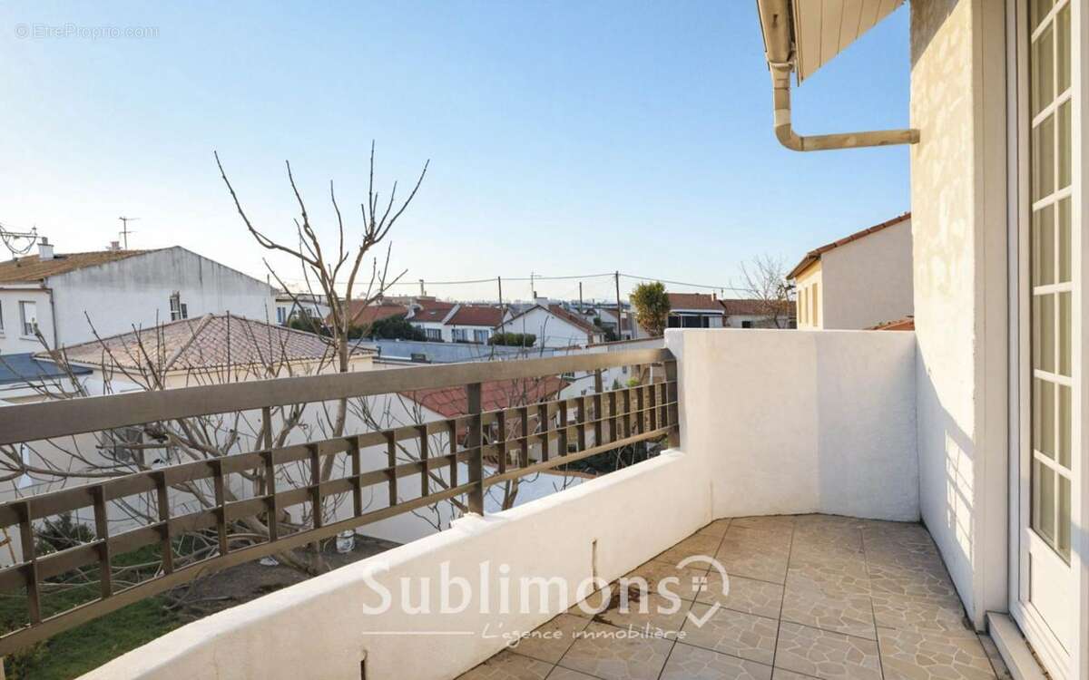 Appartement à BOUGUENAIS