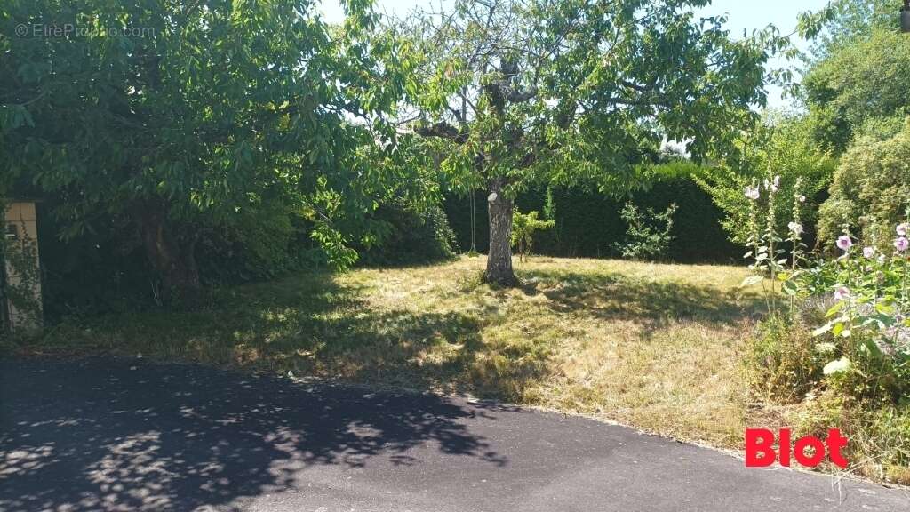 Maison 155 m² à Saint-Sulpice-La-Foret  - photo 9