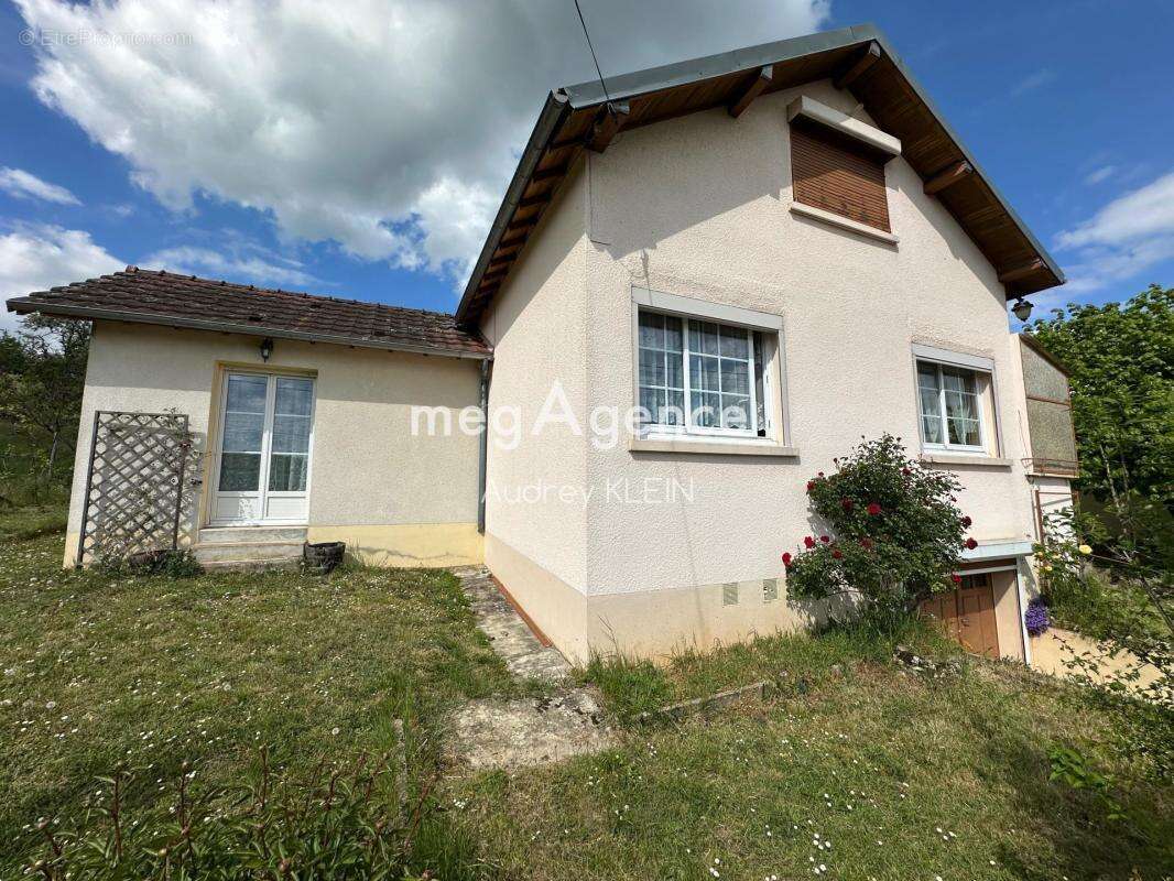Maison sur sous sol et terrain clos de 680m2 - photo 7
