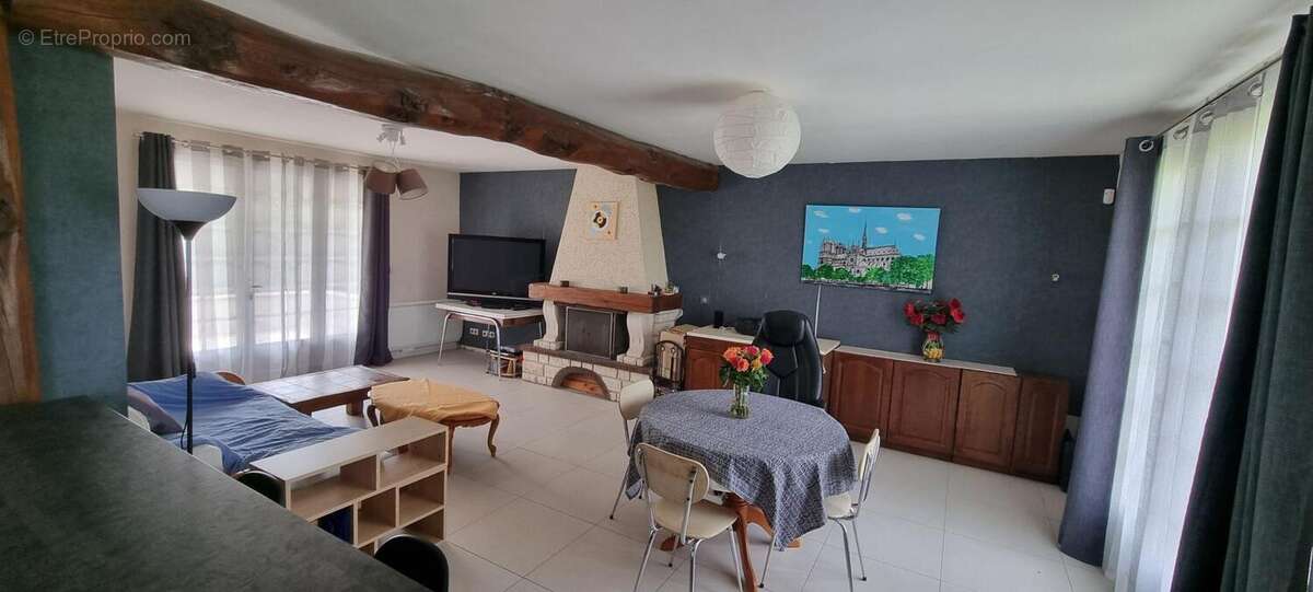 Maison à CONDREN