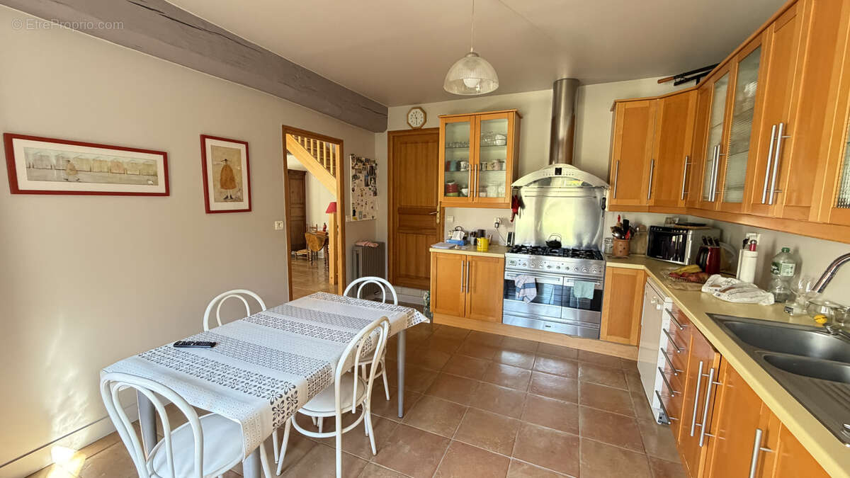 Maison à MONTFORT-L'AMAURY