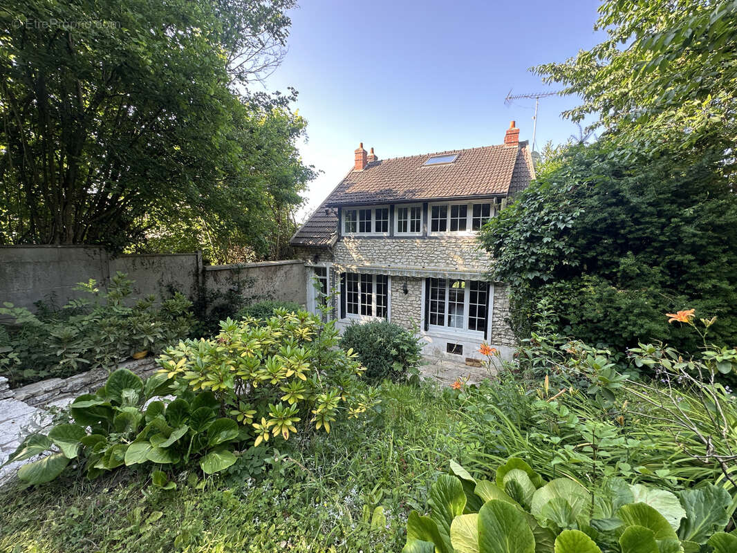 Maison à BREVAL