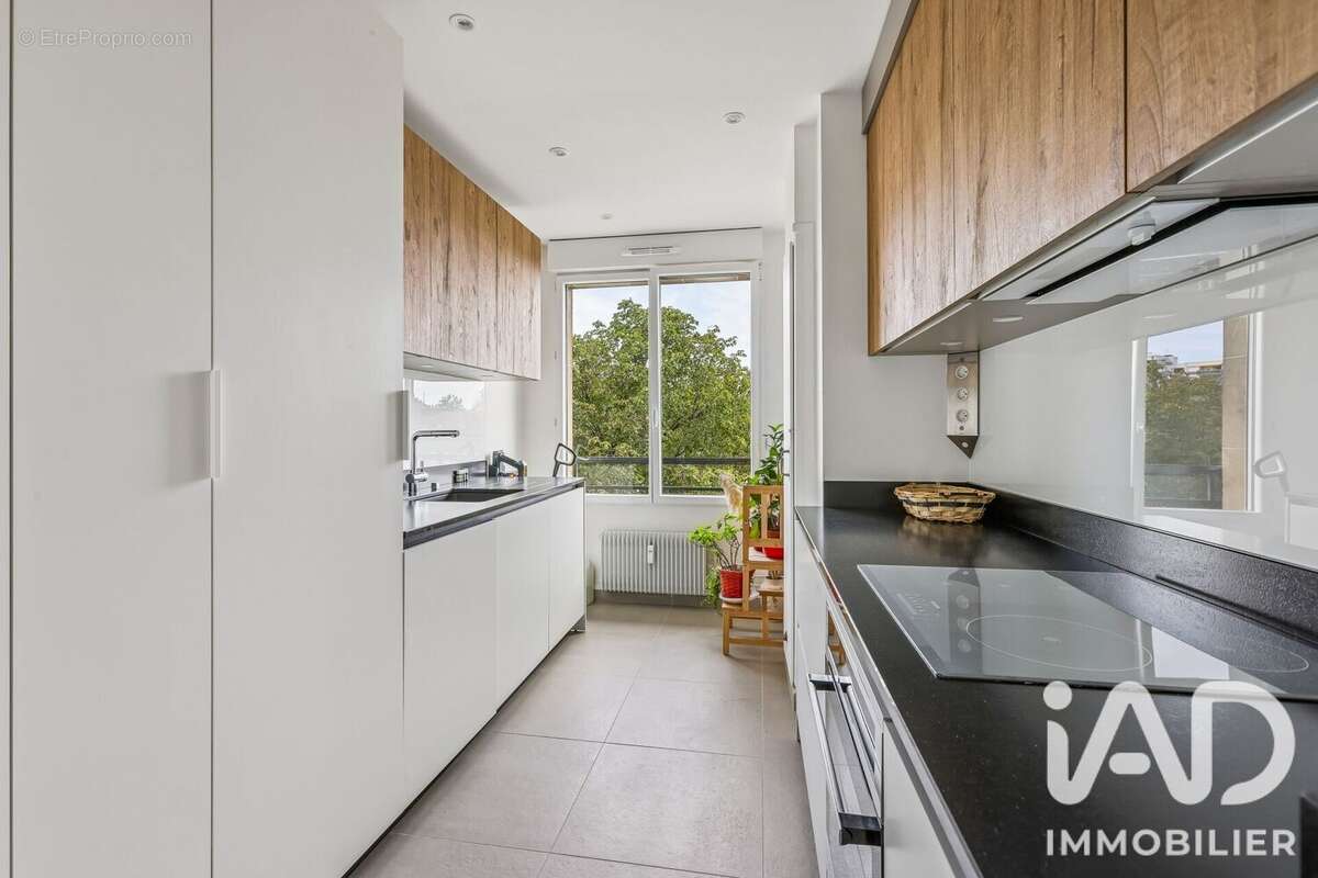 Appartement 113 m² à Saint-Cloud  - photo 7