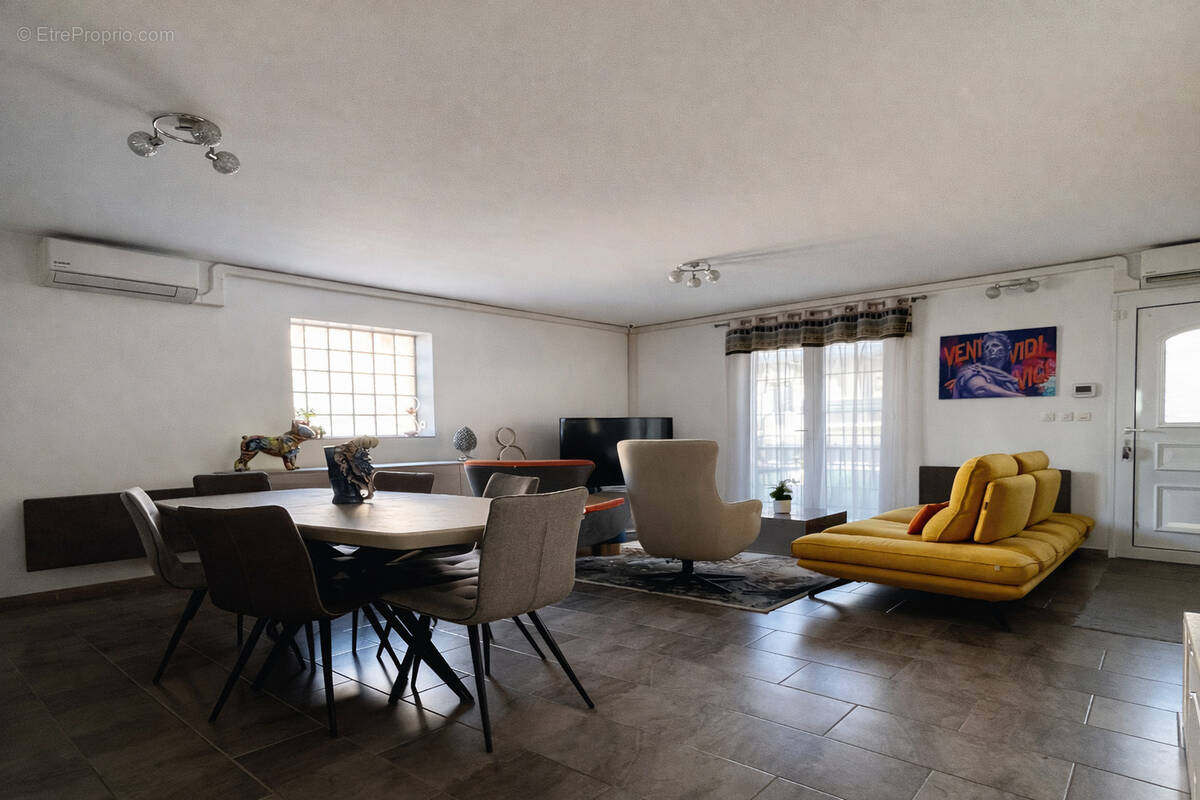 Maison à LE BOURGET