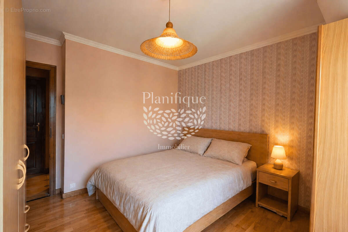 Appartement à SAINT-JULIEN-EN-GENEVOIS