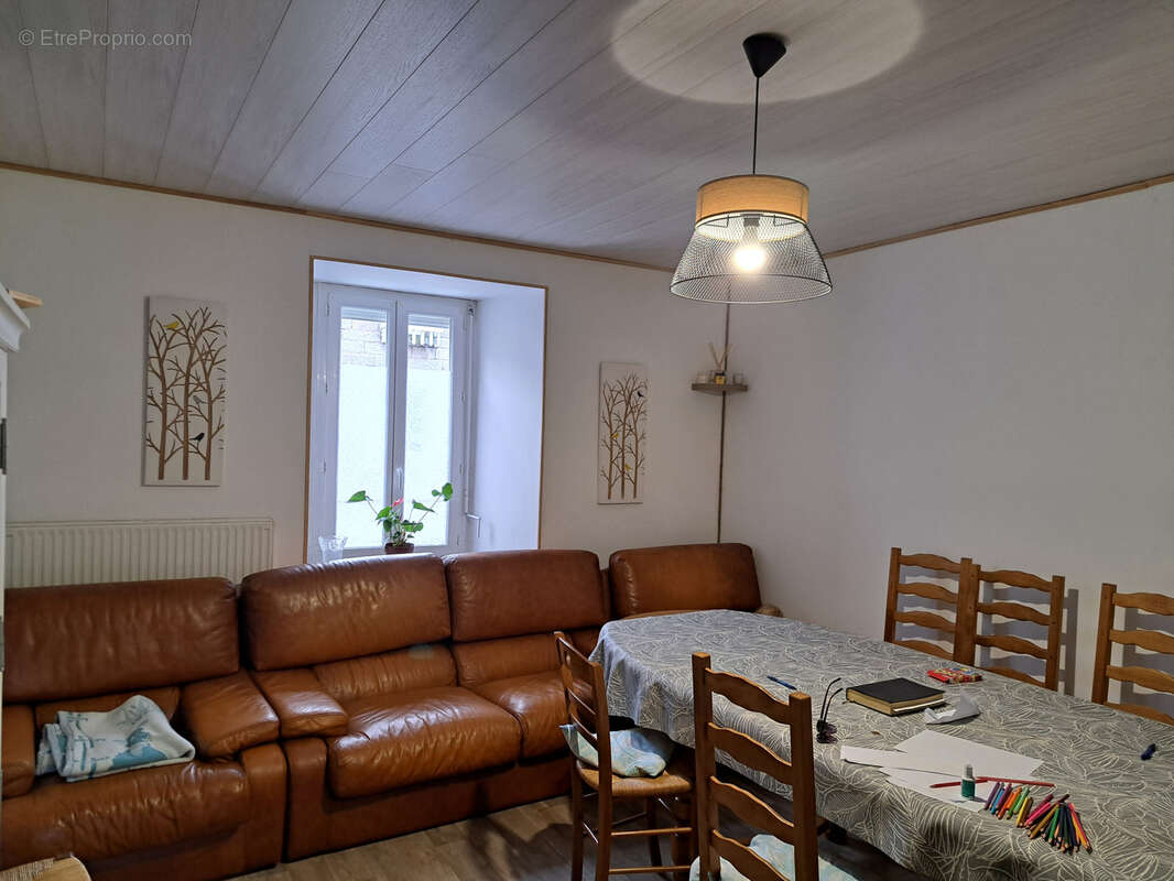 Appartement à MAZET-SAINT-VOY