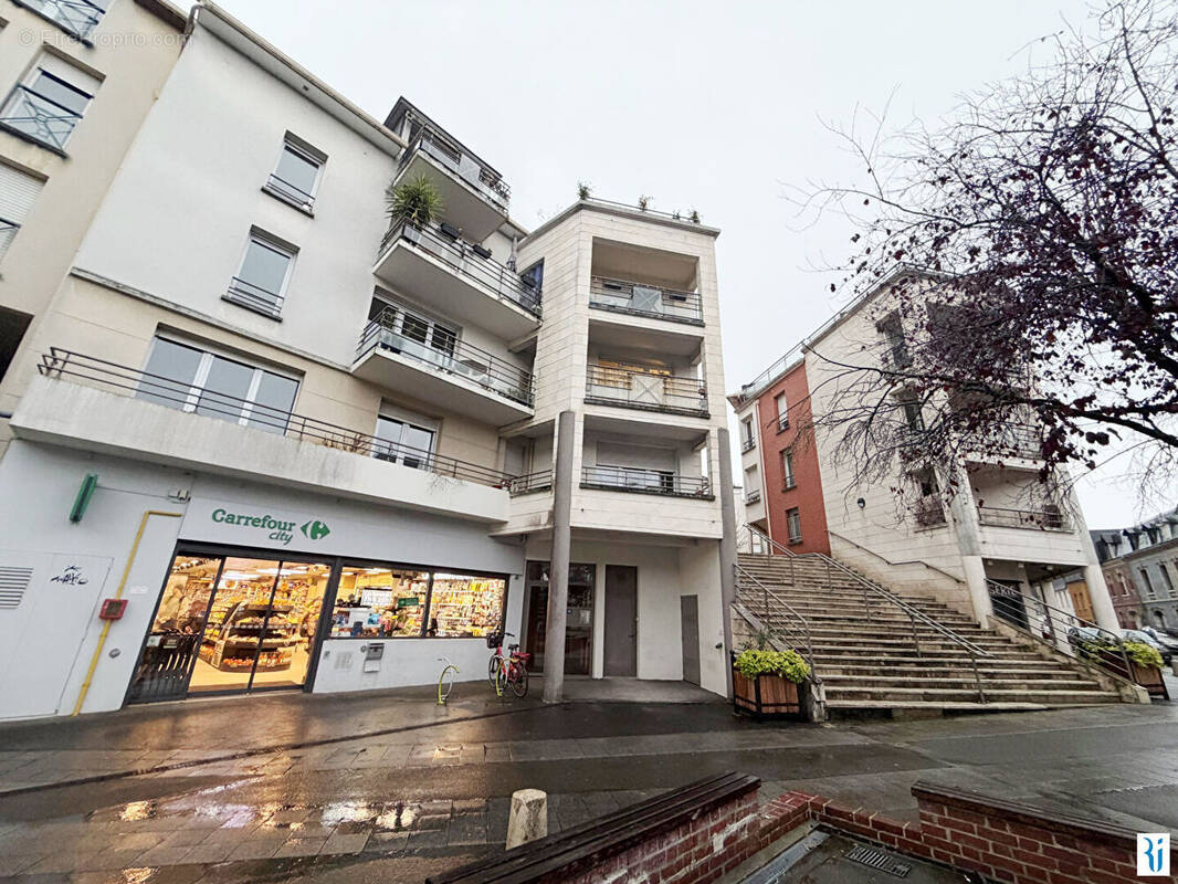 Appartement à BOIS-GUILLAUME