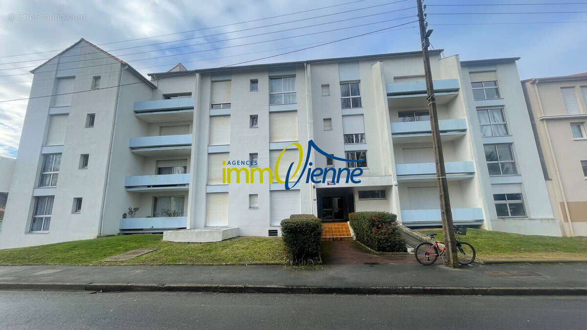 Appartement à POITIERS