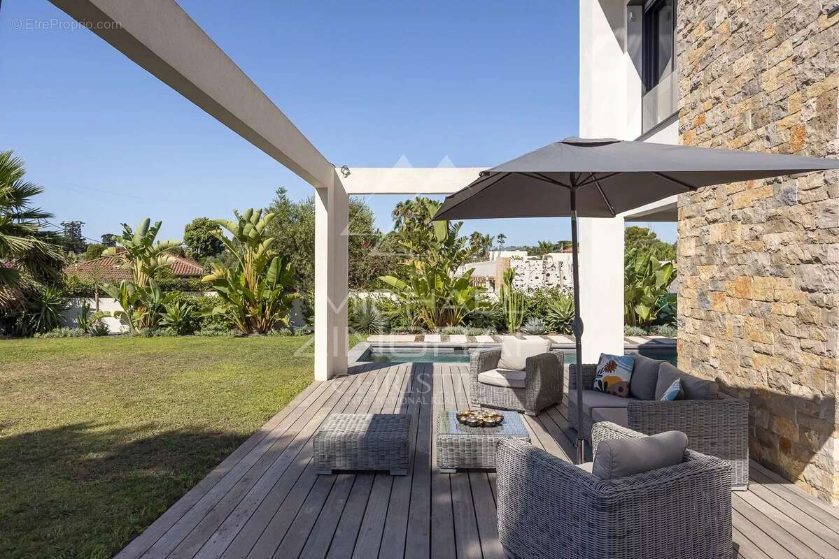 Maison à ANTIBES