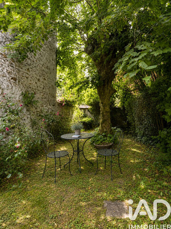 Photo 3 - Maison à MANDRES-LES-ROSES