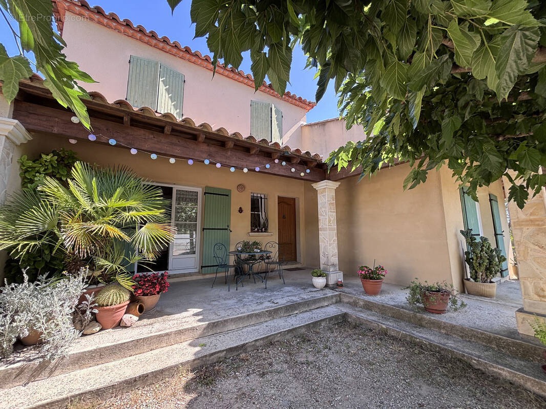 Maison à VILLETELLE