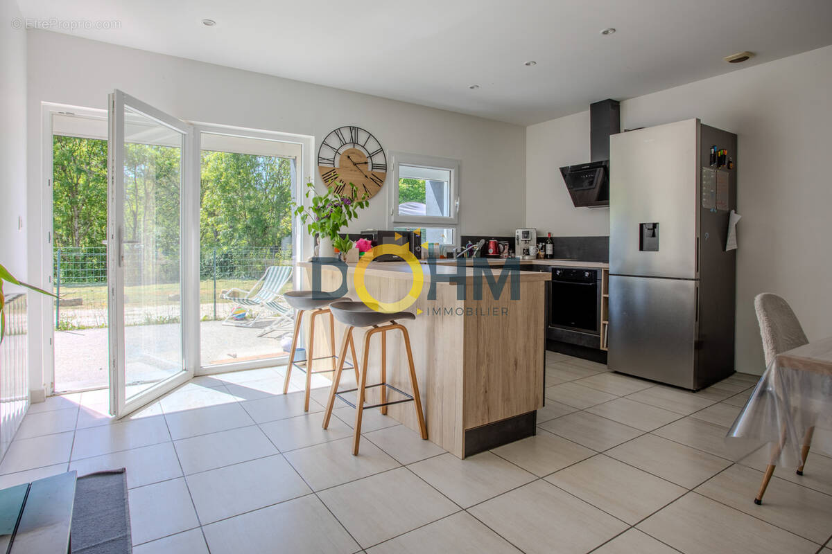 Appartement à COGNIN