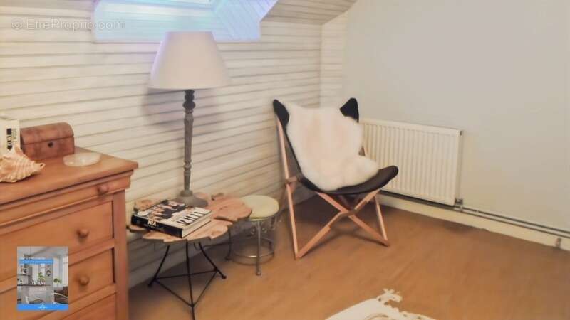 Maison à LA CHAPELLE-BICHE