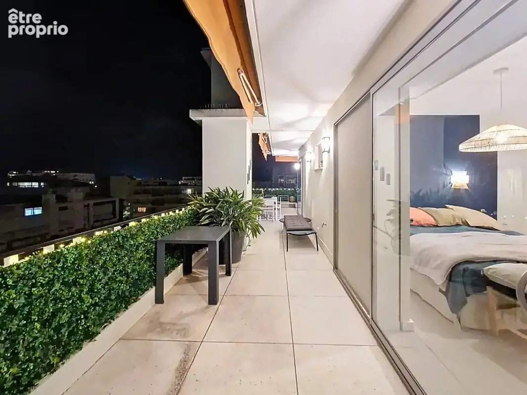 Cannes - arriere croisette - dernier etage - grande terrasse - photo 17
