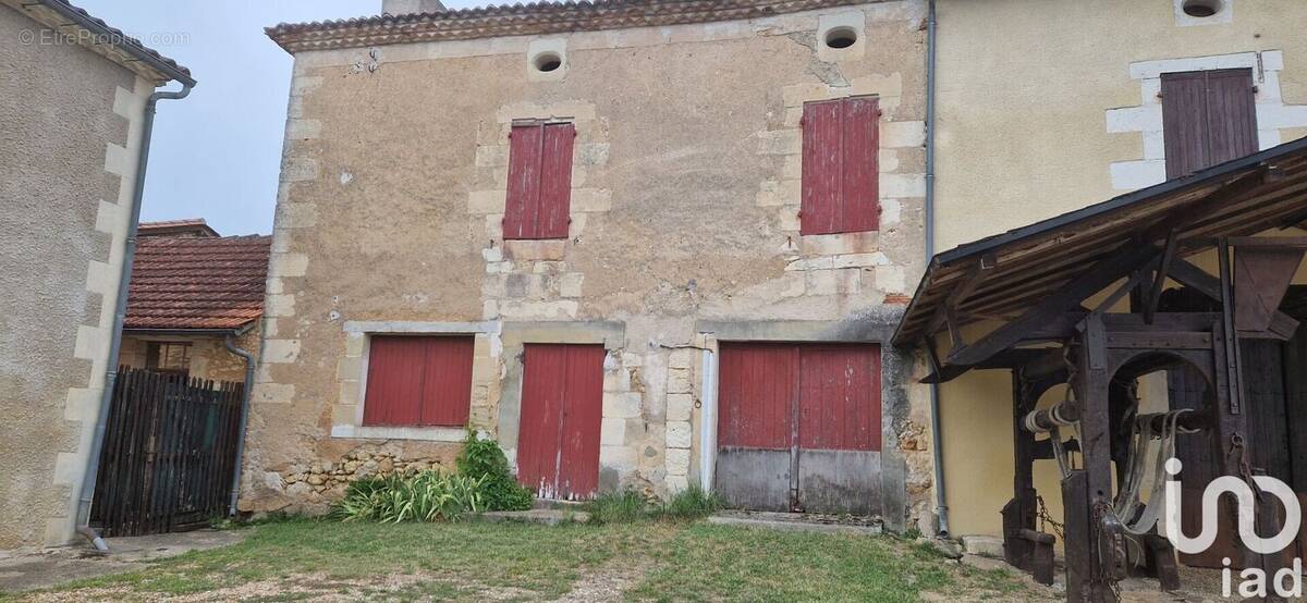 Photo 1 - Maison à ISSAC