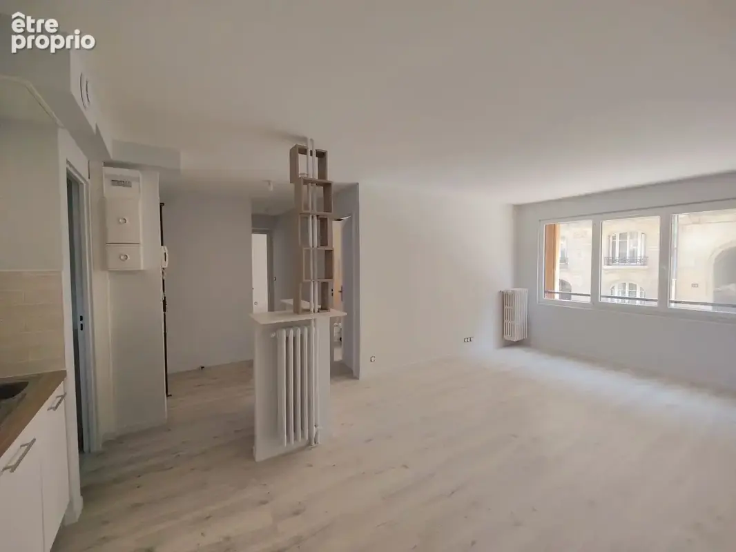 Appartement à PARIS-14E