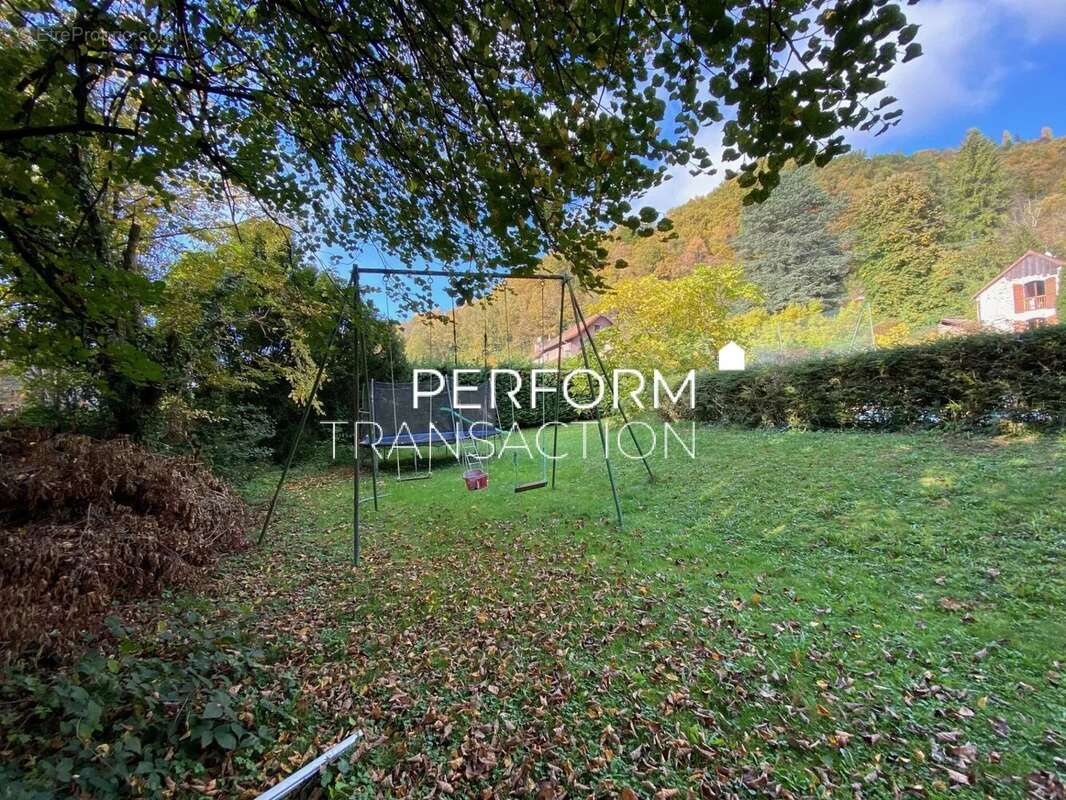 Terrain à SAINT-MARTIN-D&#039;URIAGE