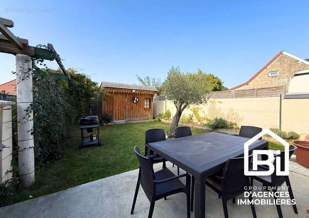 Maison à OUISTREHAM