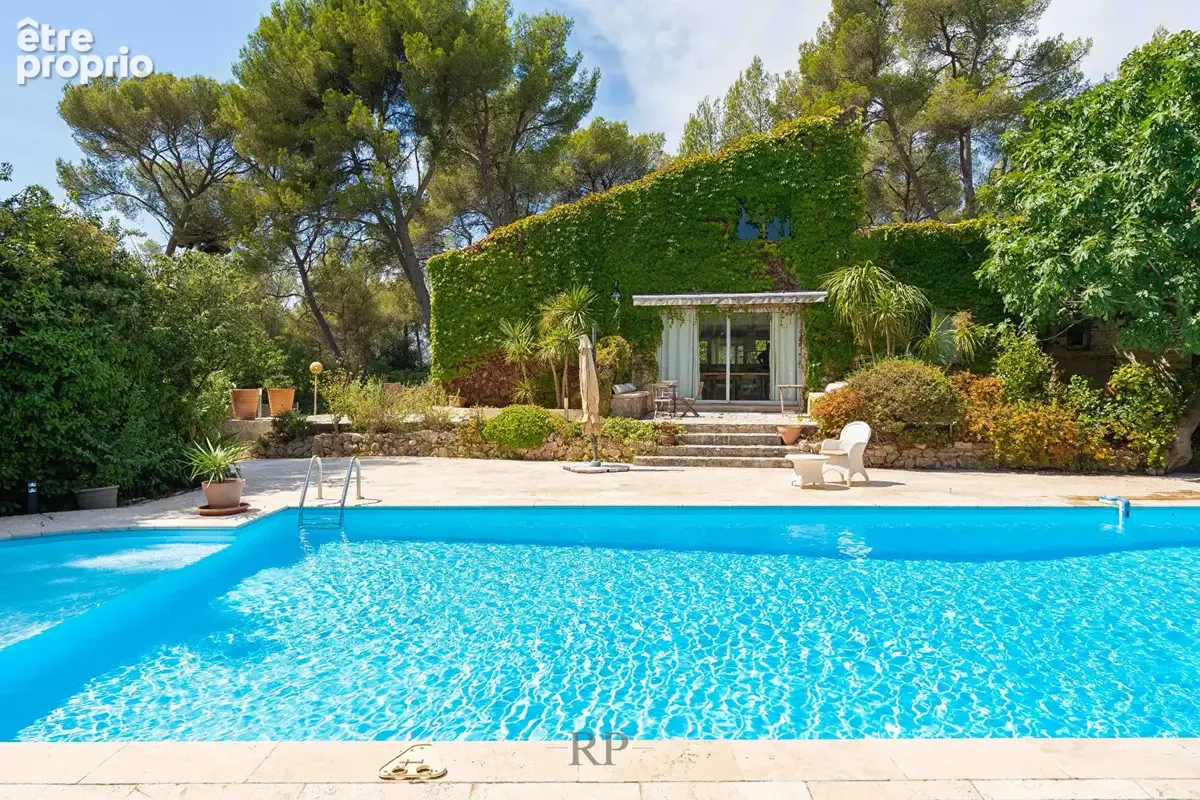 Villa Aubagne 8 pièce(s) 280 m2, calme, piscine, tennis - photo 5