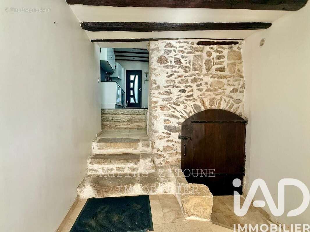 Photo 9 - Maison à LA VILLE-DU-BOIS