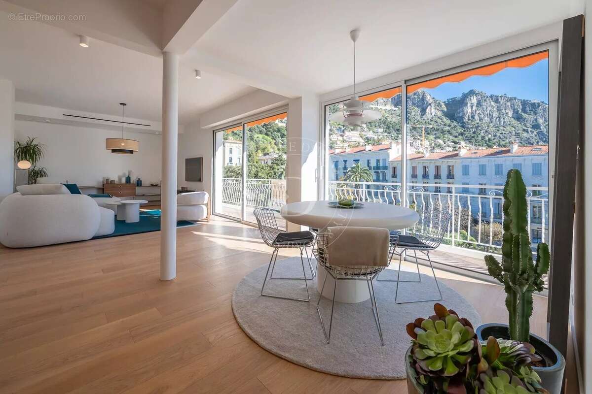 Appartement à BEAULIEU-SUR-MER