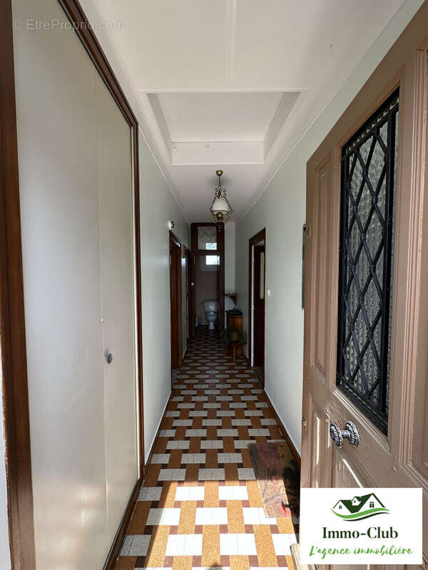 Maison 101 m² à Chateau-Chinon(ville)  - photo 5