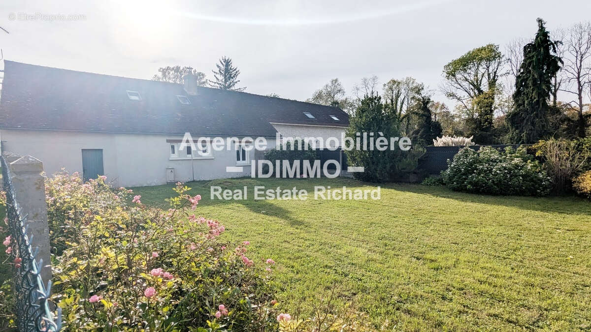 Maison à CHATEAU-LANDON