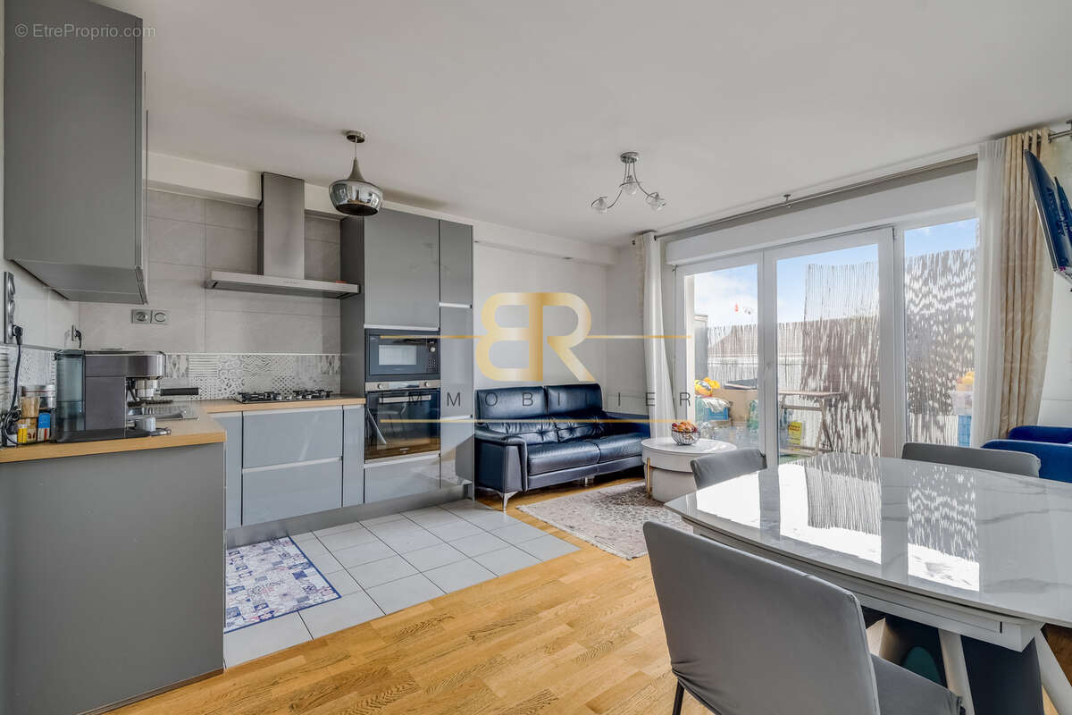 Appartement à CHAMPIGNY-SUR-MARNE