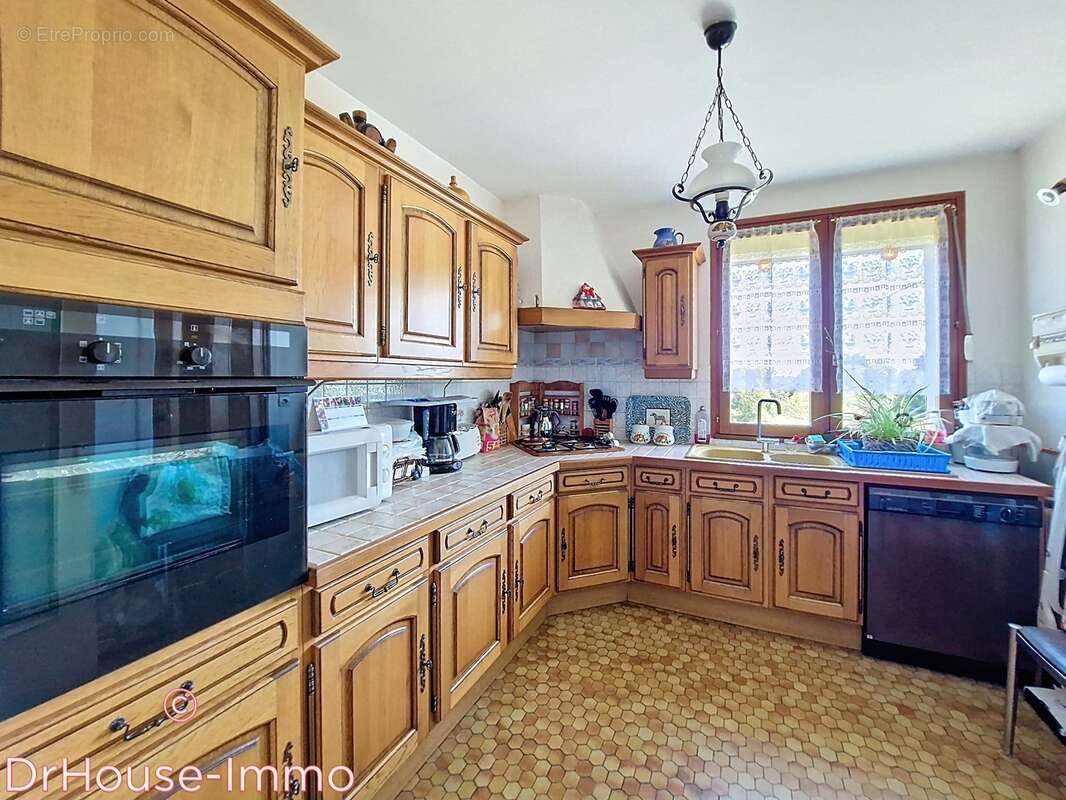 Maison à LE MESNIL-GUILLAUME