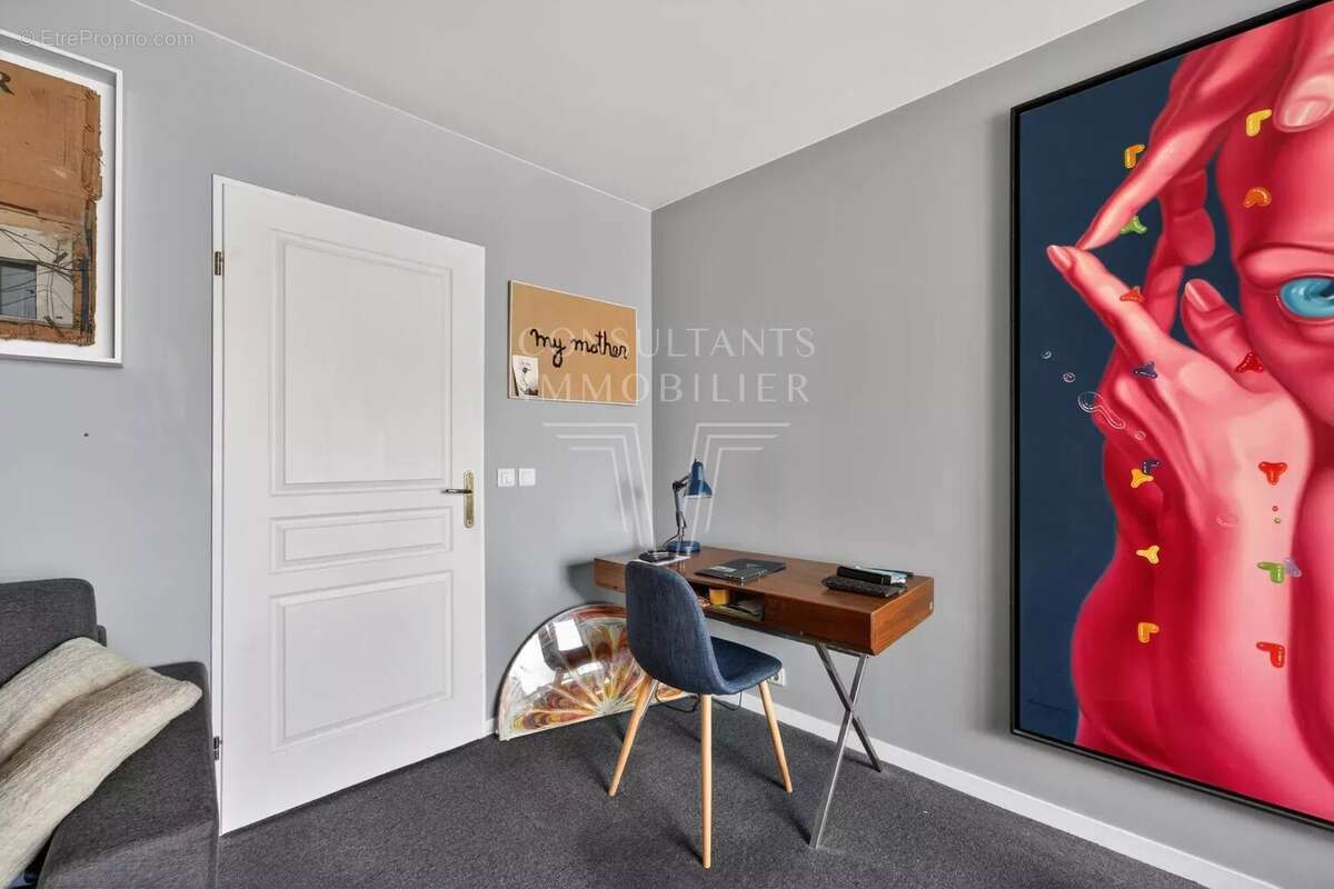 Appartement à LEVALLOIS-PERRET